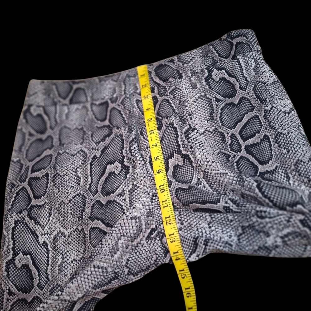 Michael Kors Snakeskin Print Cotton Stretchy Ankle Pants Women Size 16 - Picture 12 of 14